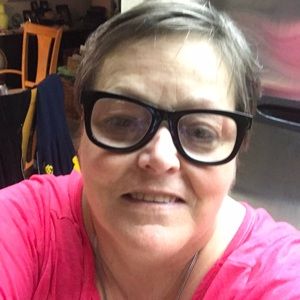 Meet your Posher, Catherine